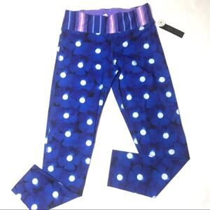 Eloísa Dejoria Yoga workout leggings